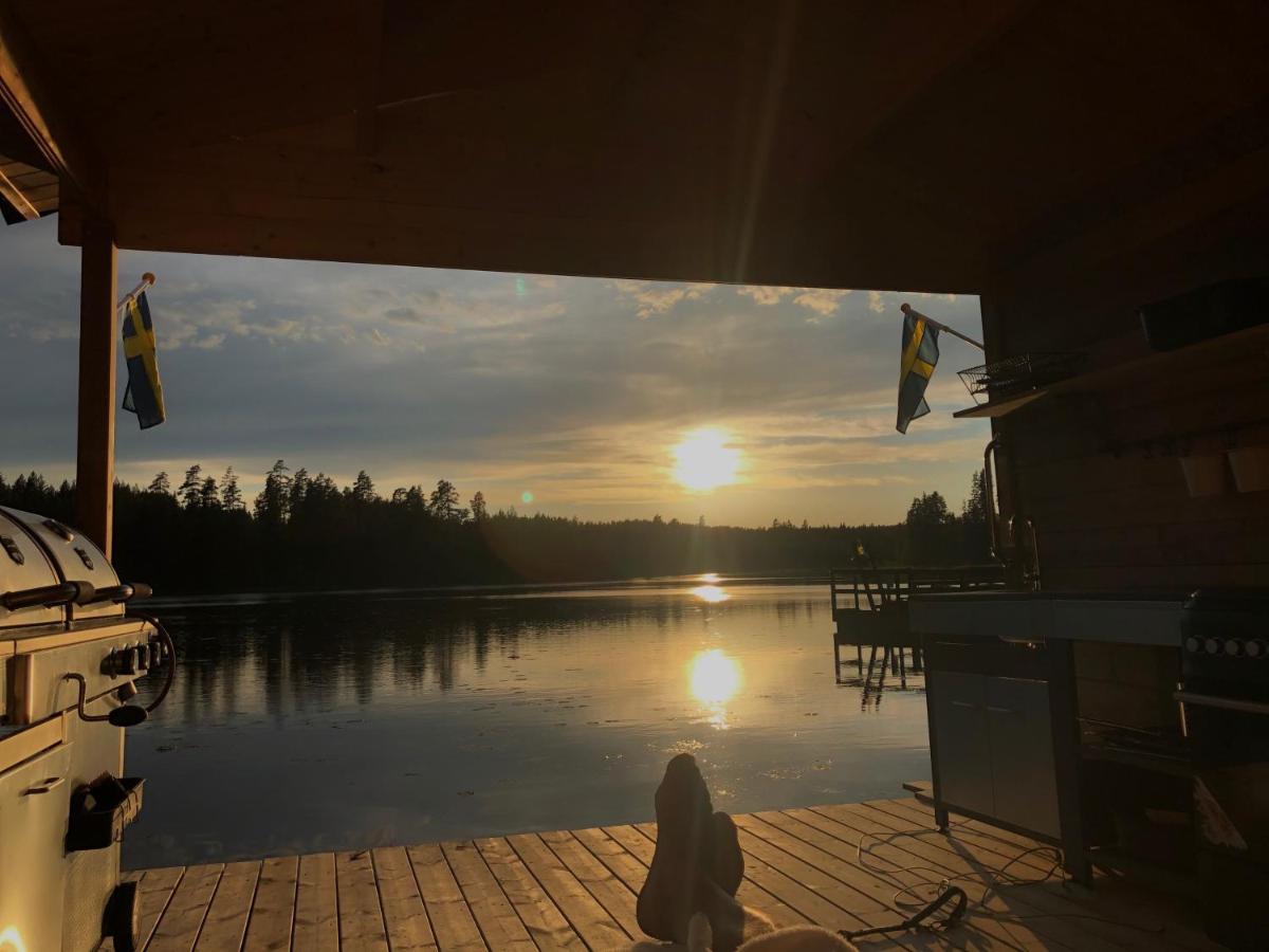 Rustika Strandstugor Utanfoer Raettvik Exterior photo